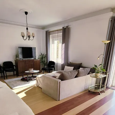 Apartament M22 Alba Regalǎ