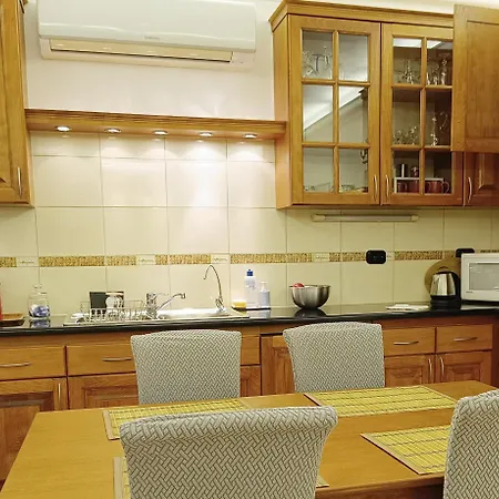 M22 Apartament *